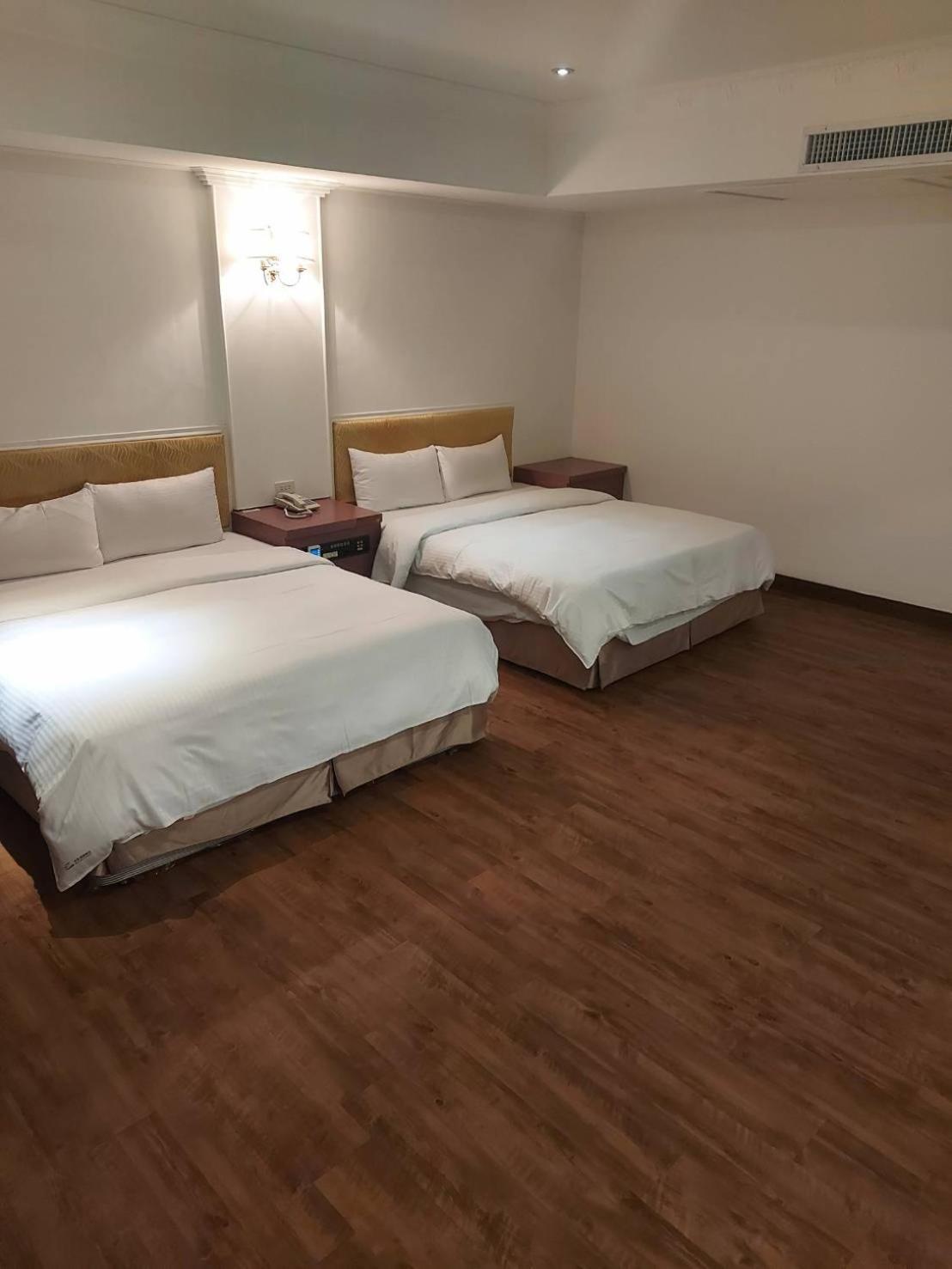 ไท่ถัง บาหลี สูทส์ โฮเต็ล Hotel Taitung ภายนอก รูปภาพ