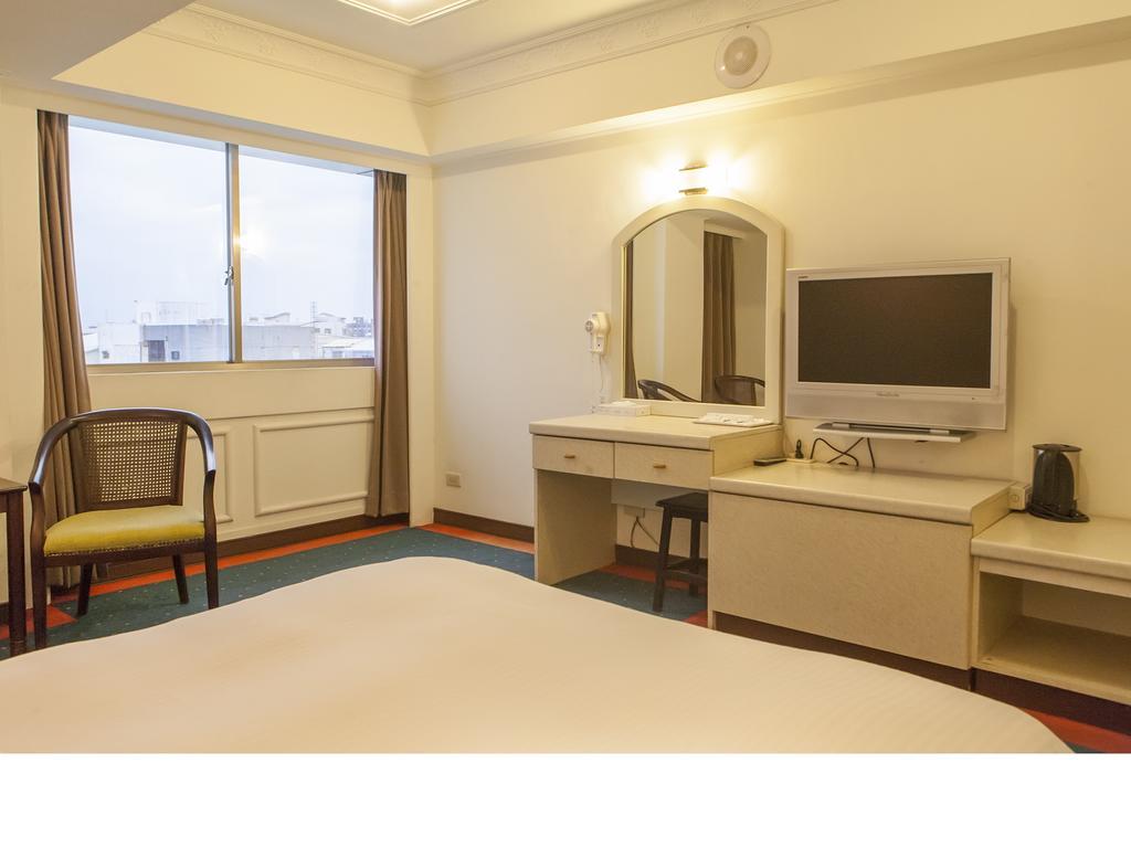 ไท่ถัง บาหลี สูทส์ โฮเต็ล Hotel Taitung ภายนอก รูปภาพ