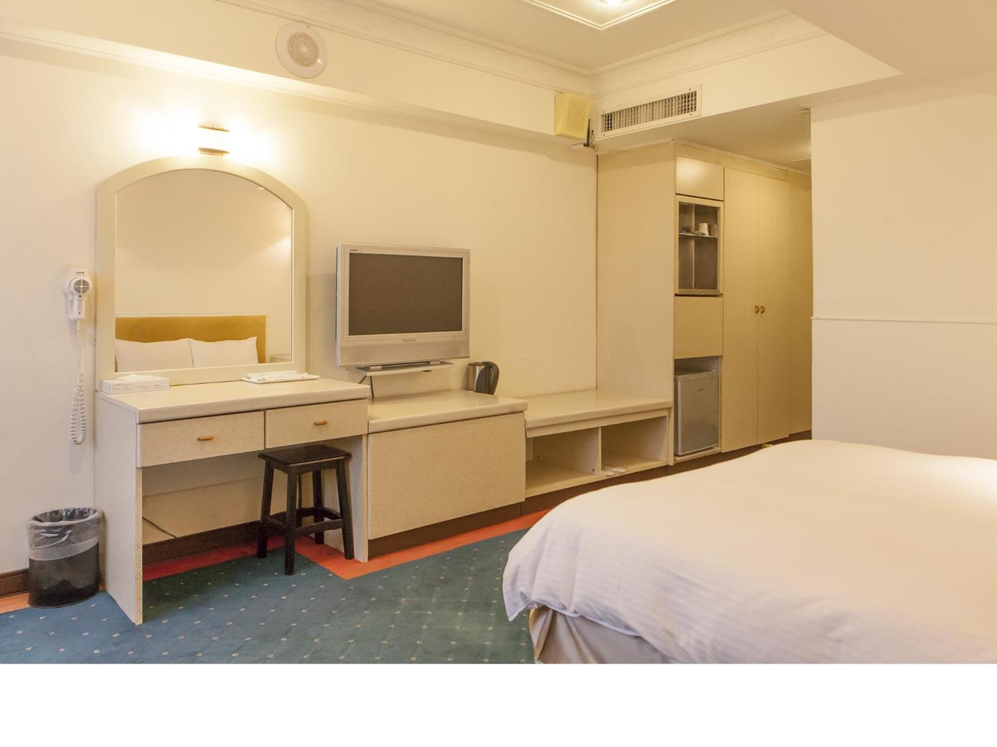 ไท่ถัง บาหลี สูทส์ โฮเต็ล Hotel Taitung ภายนอก รูปภาพ