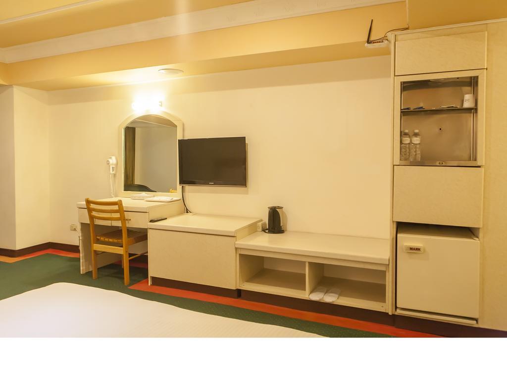 ไท่ถัง บาหลี สูทส์ โฮเต็ล Hotel Taitung ภายนอก รูปภาพ