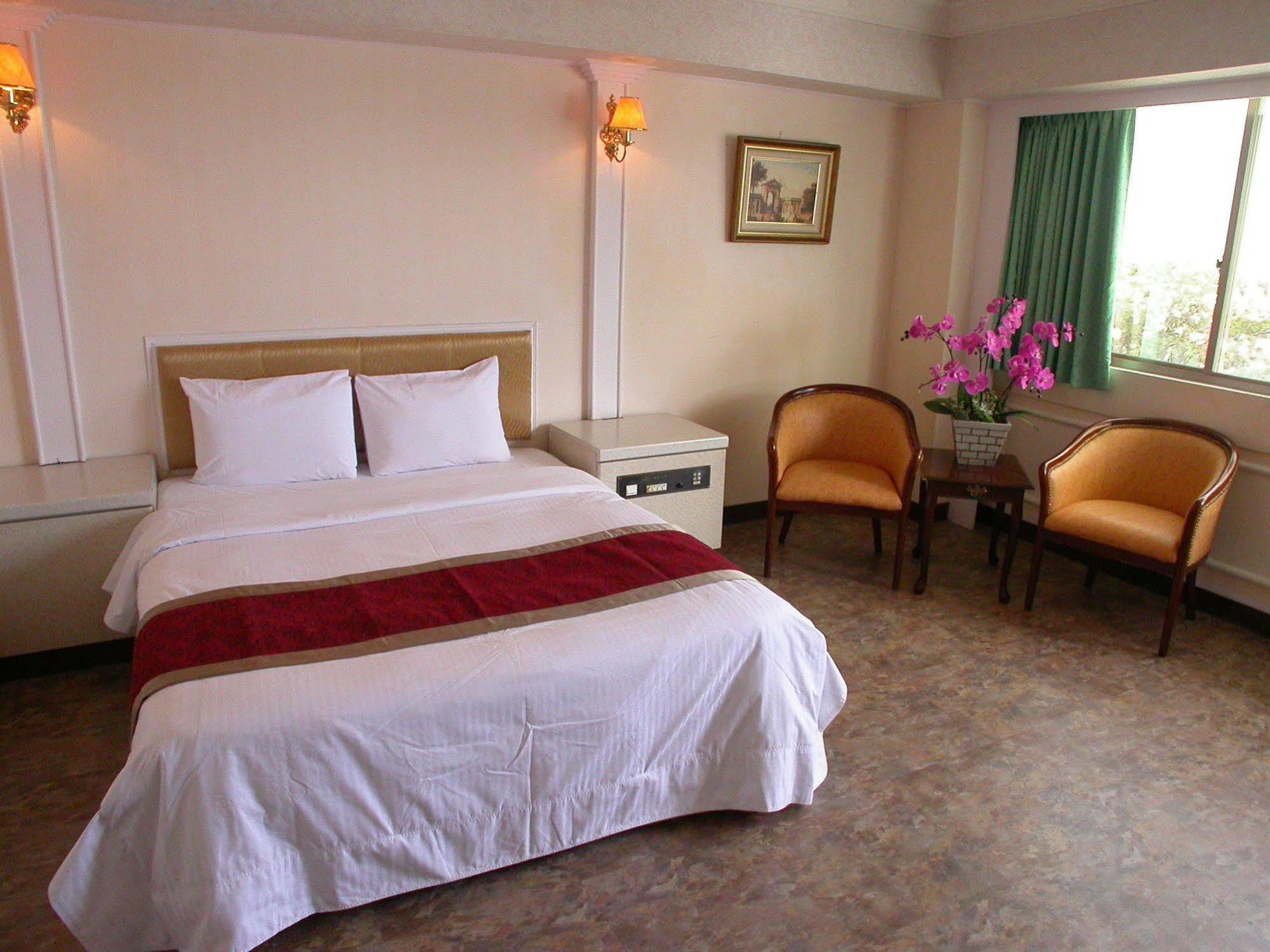 ไท่ถัง บาหลี สูทส์ โฮเต็ล Hotel Taitung ภายนอก รูปภาพ