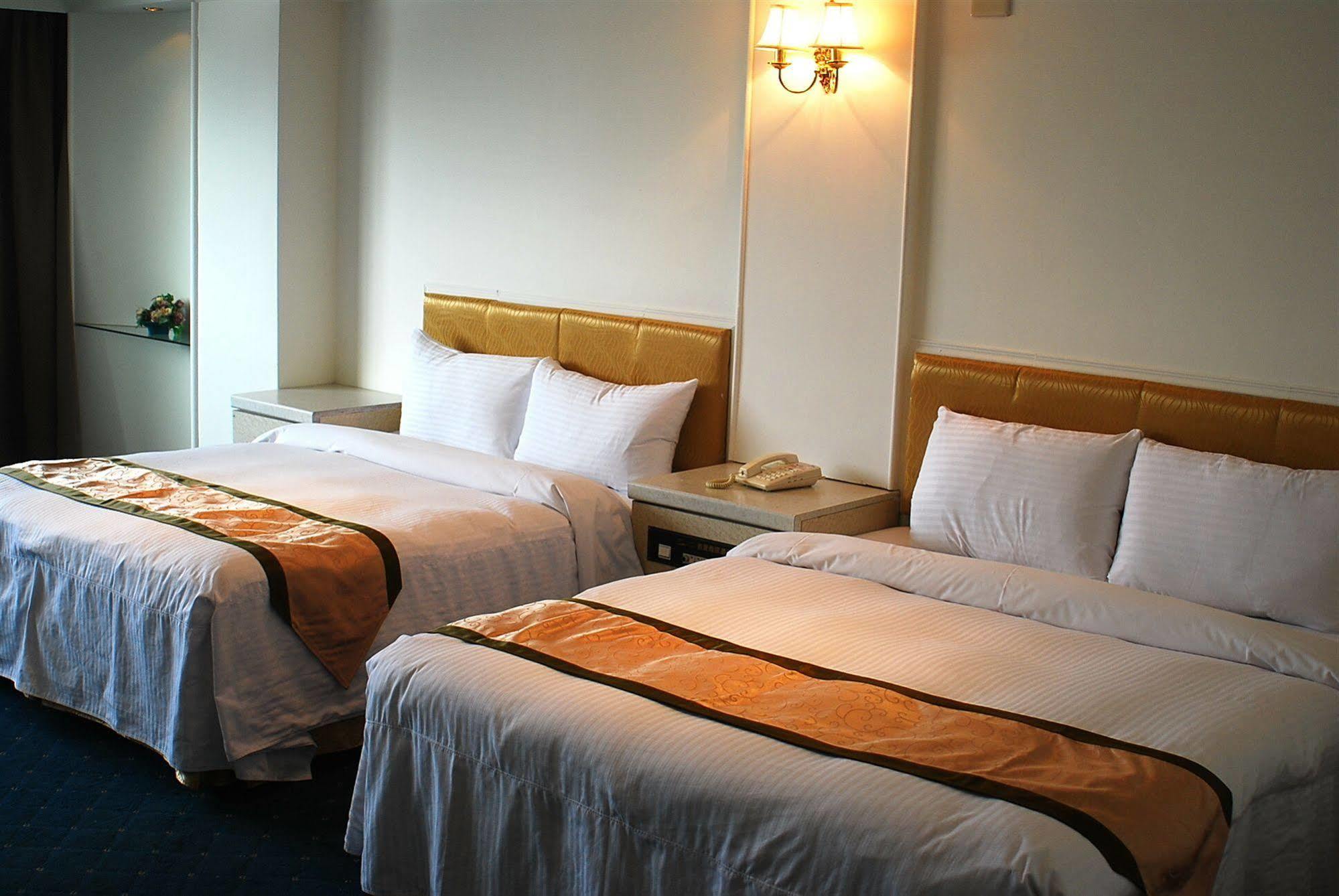 ไท่ถัง บาหลี สูทส์ โฮเต็ล Hotel Taitung ภายนอก รูปภาพ
